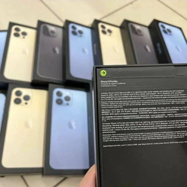 Mixed iPhone - Image 3